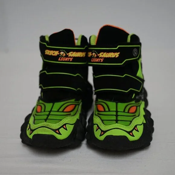Toddler Boy Sketcher's Light Up Dinosaur Boots, Size 11, Water Resistant - Picture 10 of 11